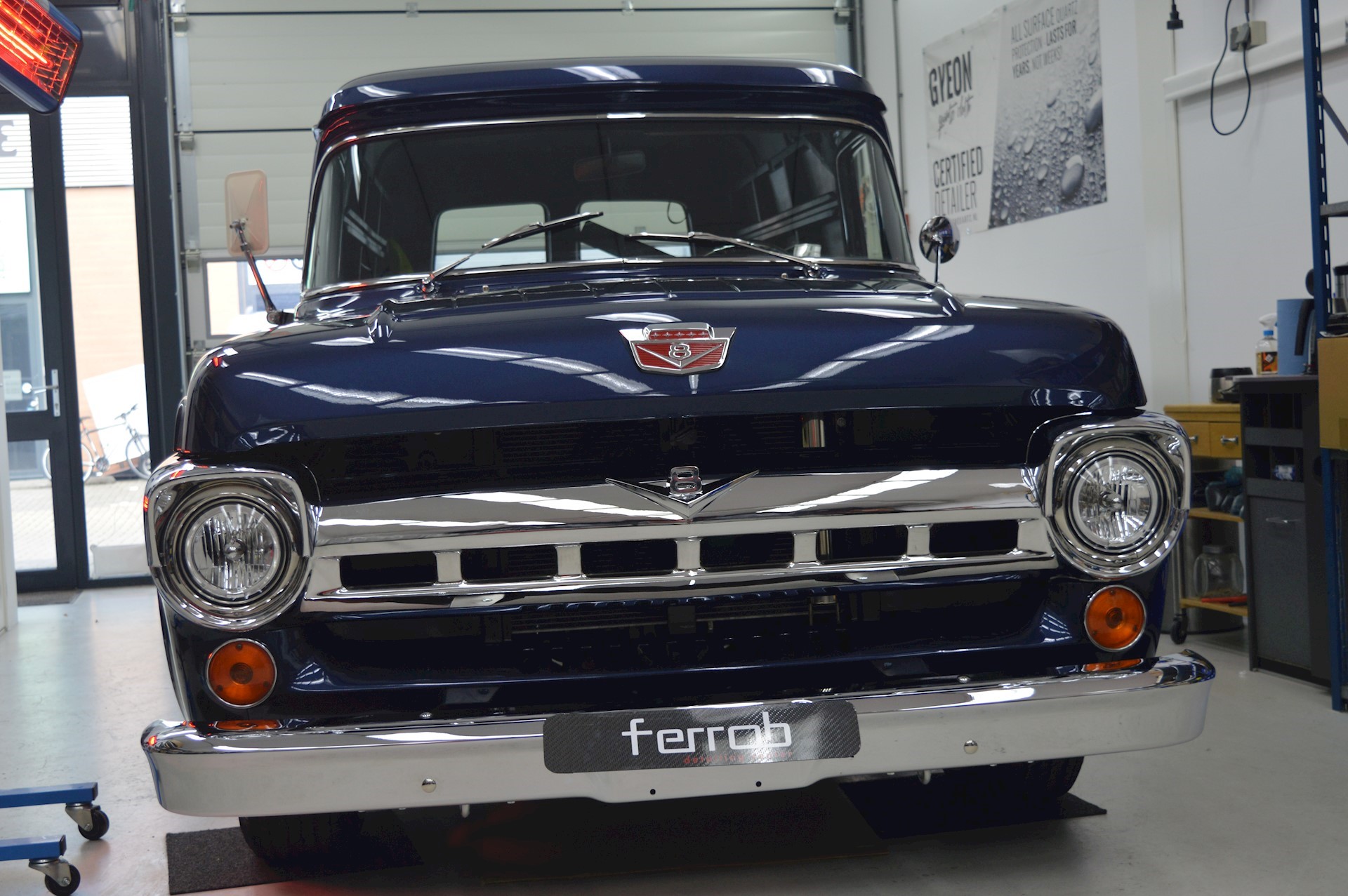Ford F100 1957 013.JPG
