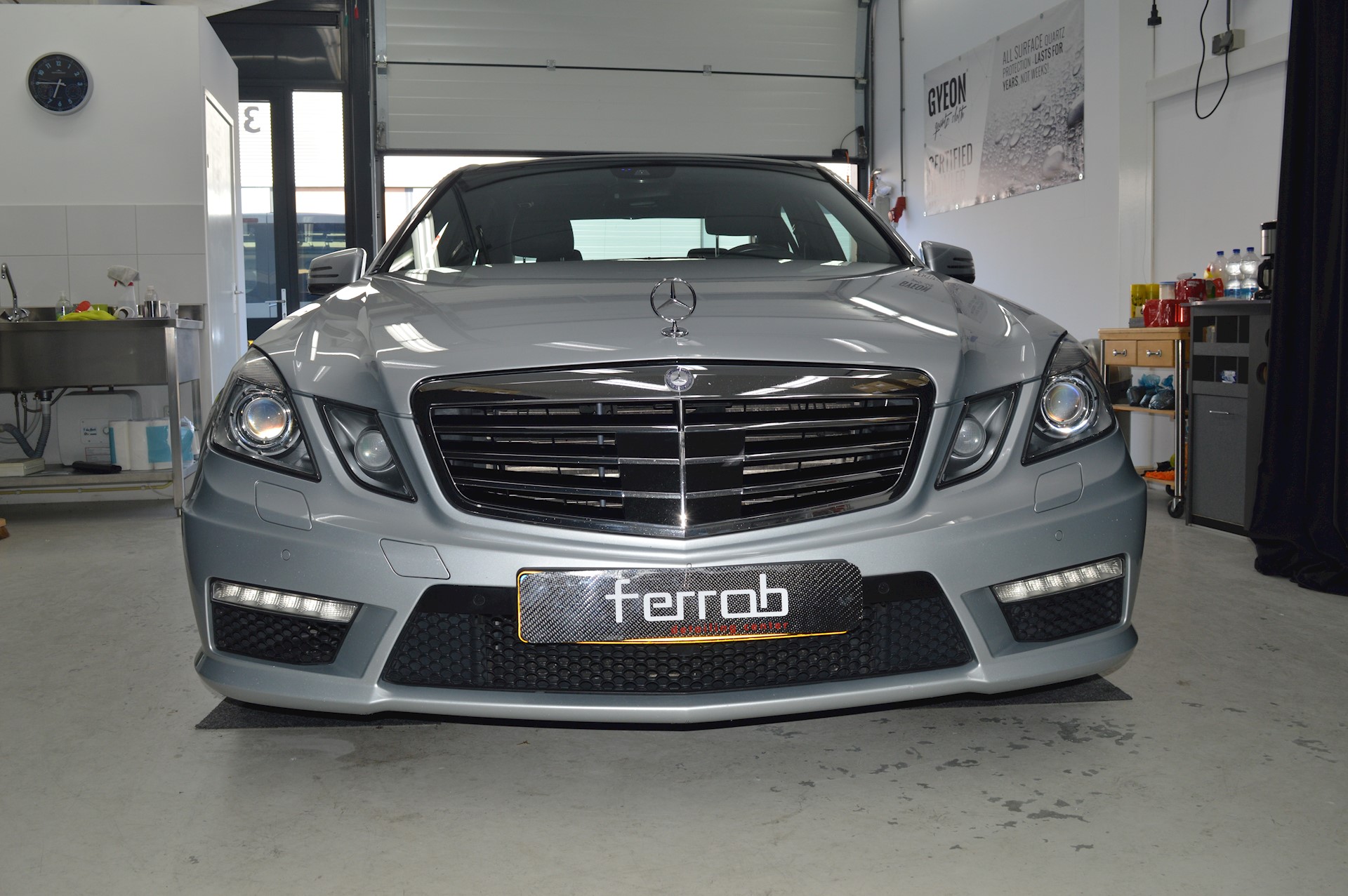 mercedes benz E 6.3 AMG 001.JPG