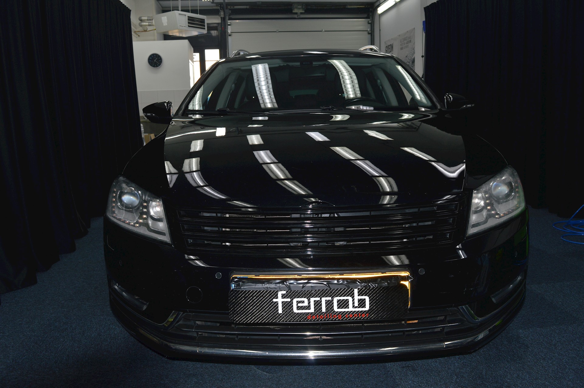 VW Passat Station 002