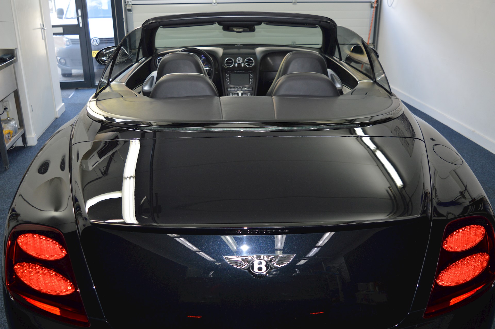 Bentley Continental GT 6.0 W12 Supersports Convertible 008