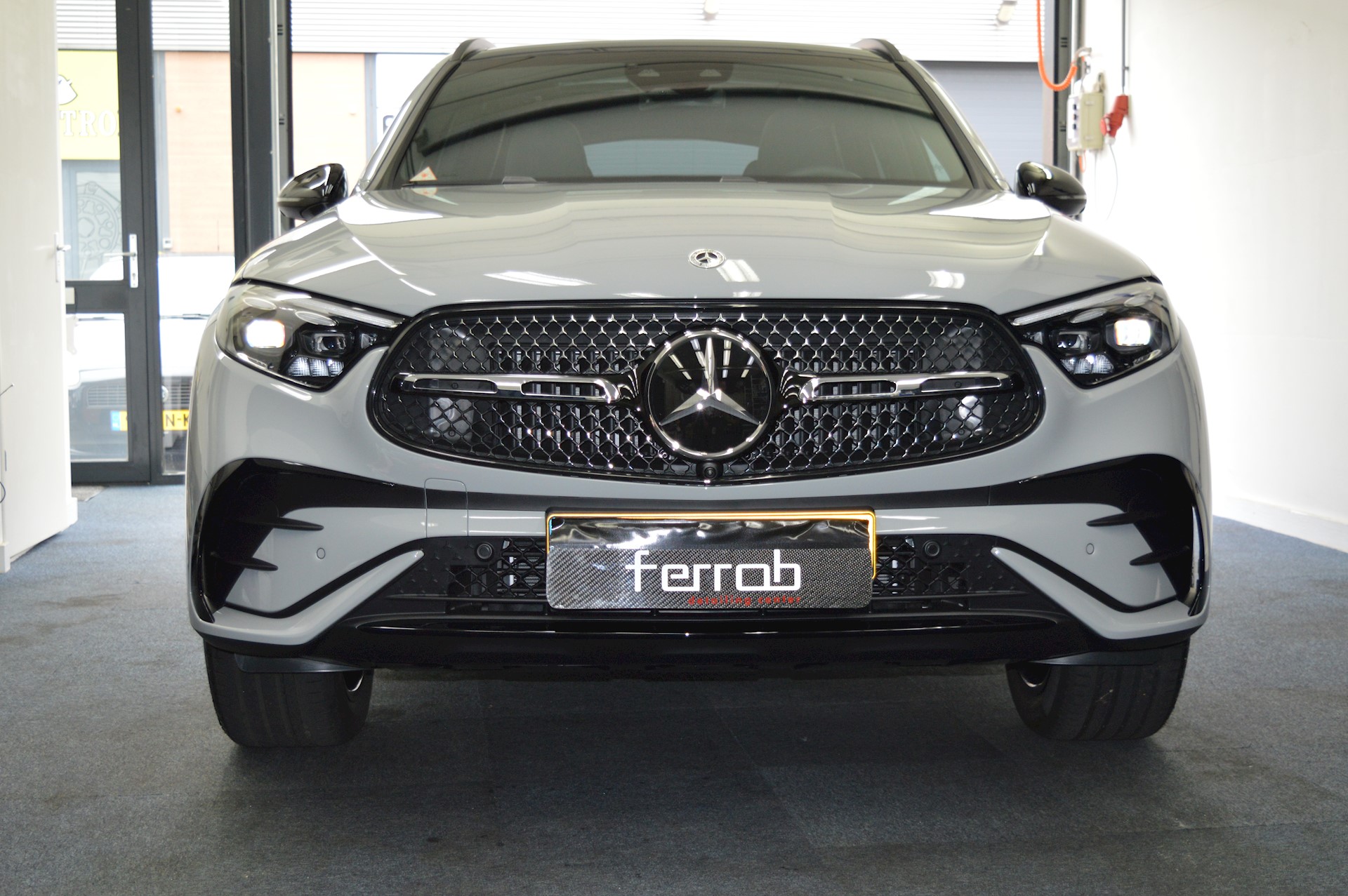 Mercedes Benz GLC 400E 4 Matic AMG 001